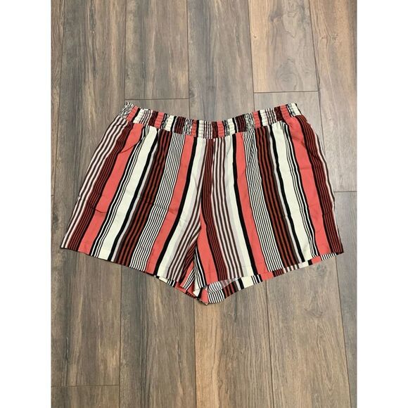 EVRI Pull-On Striped Shorts with Pockets Smocked Elastic Waist Plus Size 1X - Picture 2 of 6